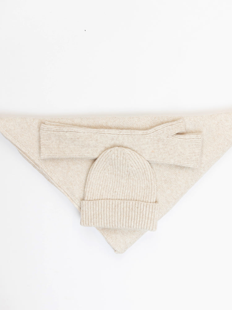 
                  
                    Lyla & Luxe - Eco Gants
                  
                