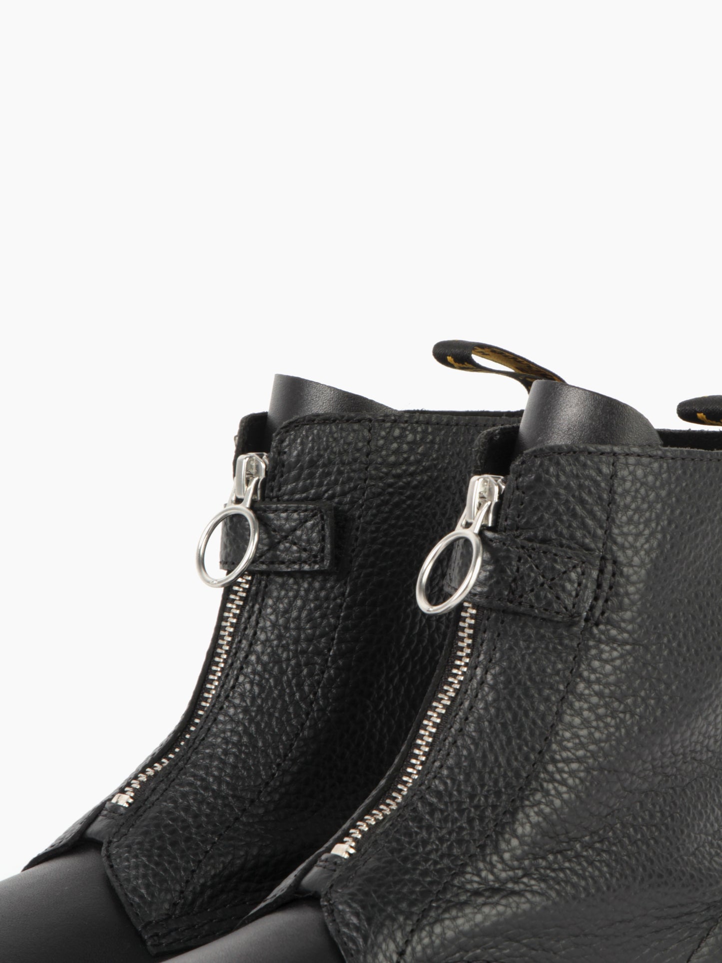 
                  
                    Dr. Martens - 1460 Pascal Front Zip
                  
                