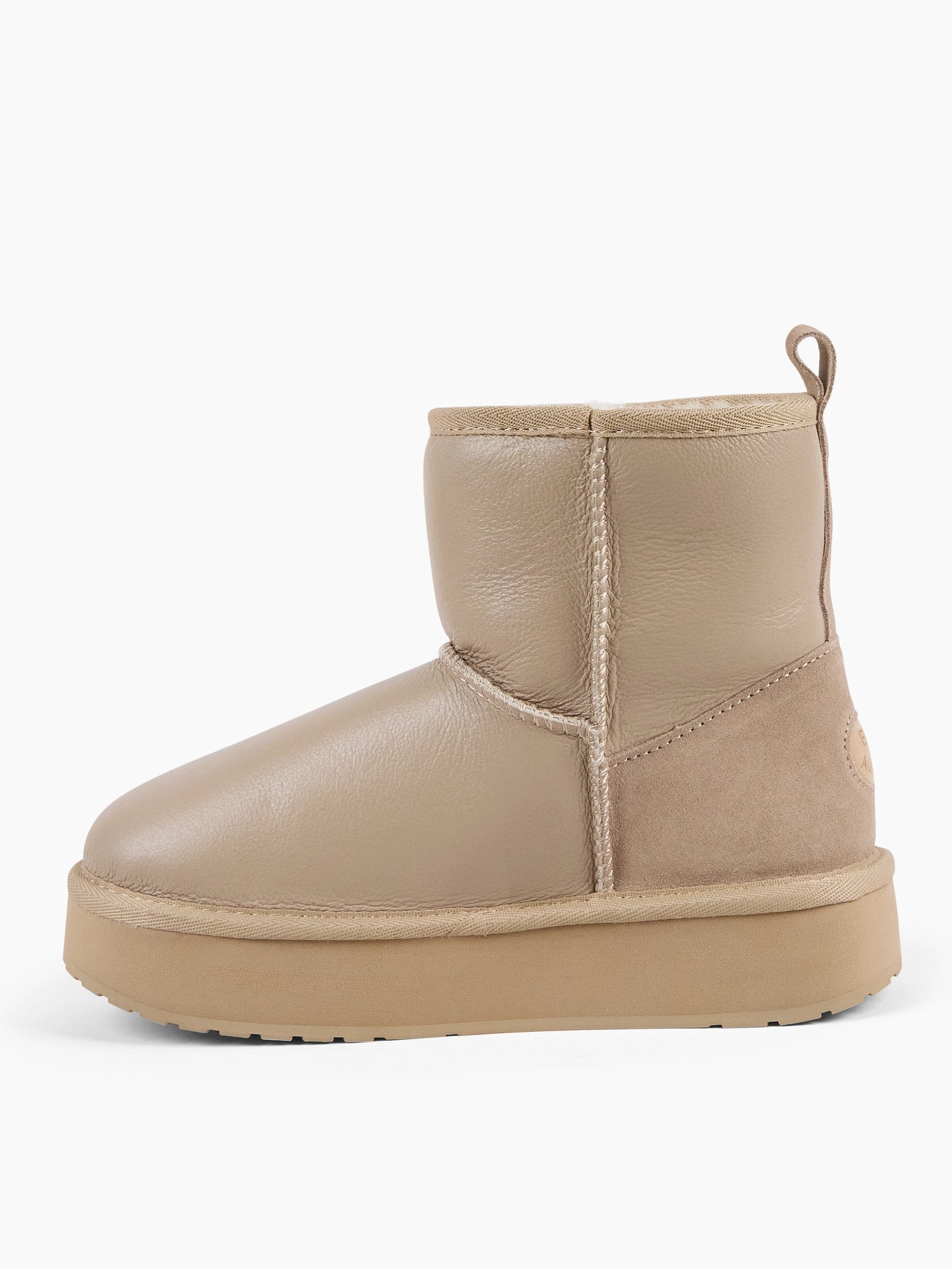 
                  
                    Emu - Stinger Mini Flatform
                  
                