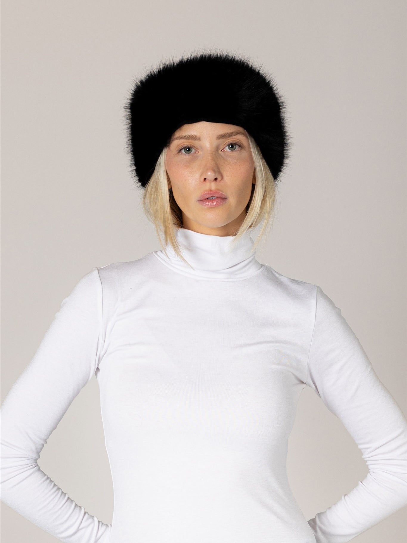 
                  
                    Lyla & Luxe - Faux Fur Headband
                  
                