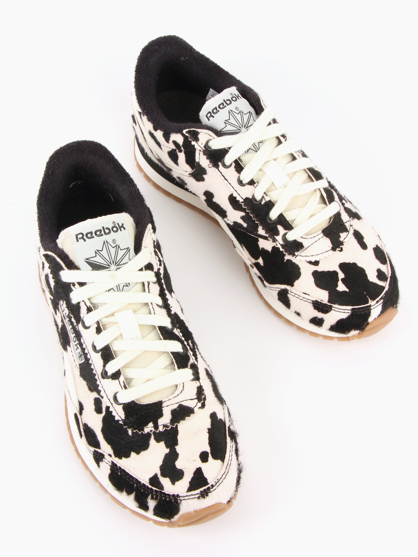 
                  
                    Reebok - Classic AZ
                  
                
