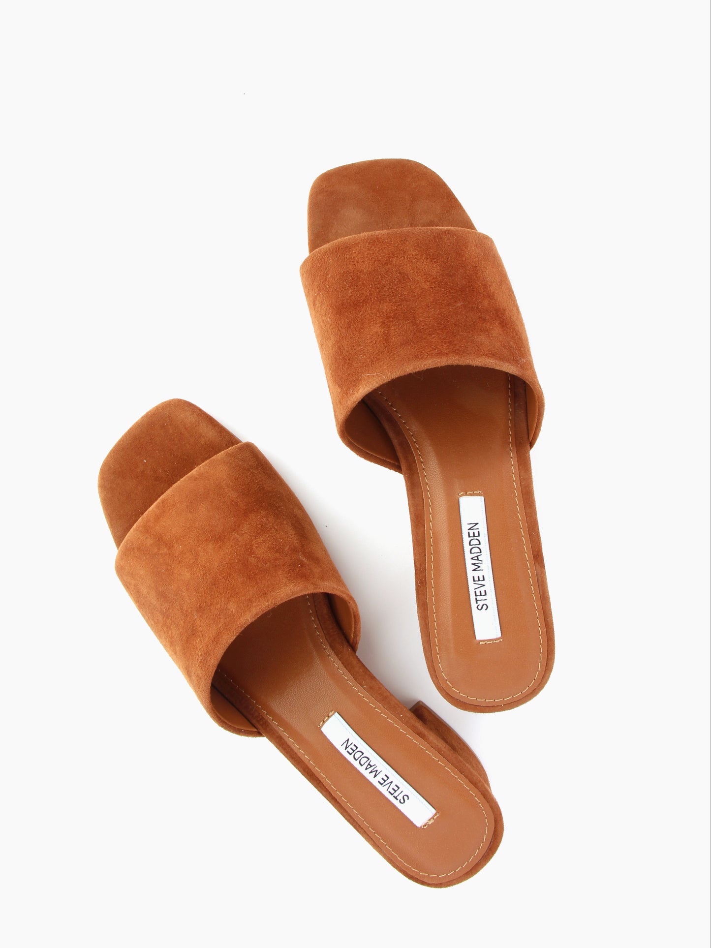 
                  
                    Steve Madden - Deserve
                  
                