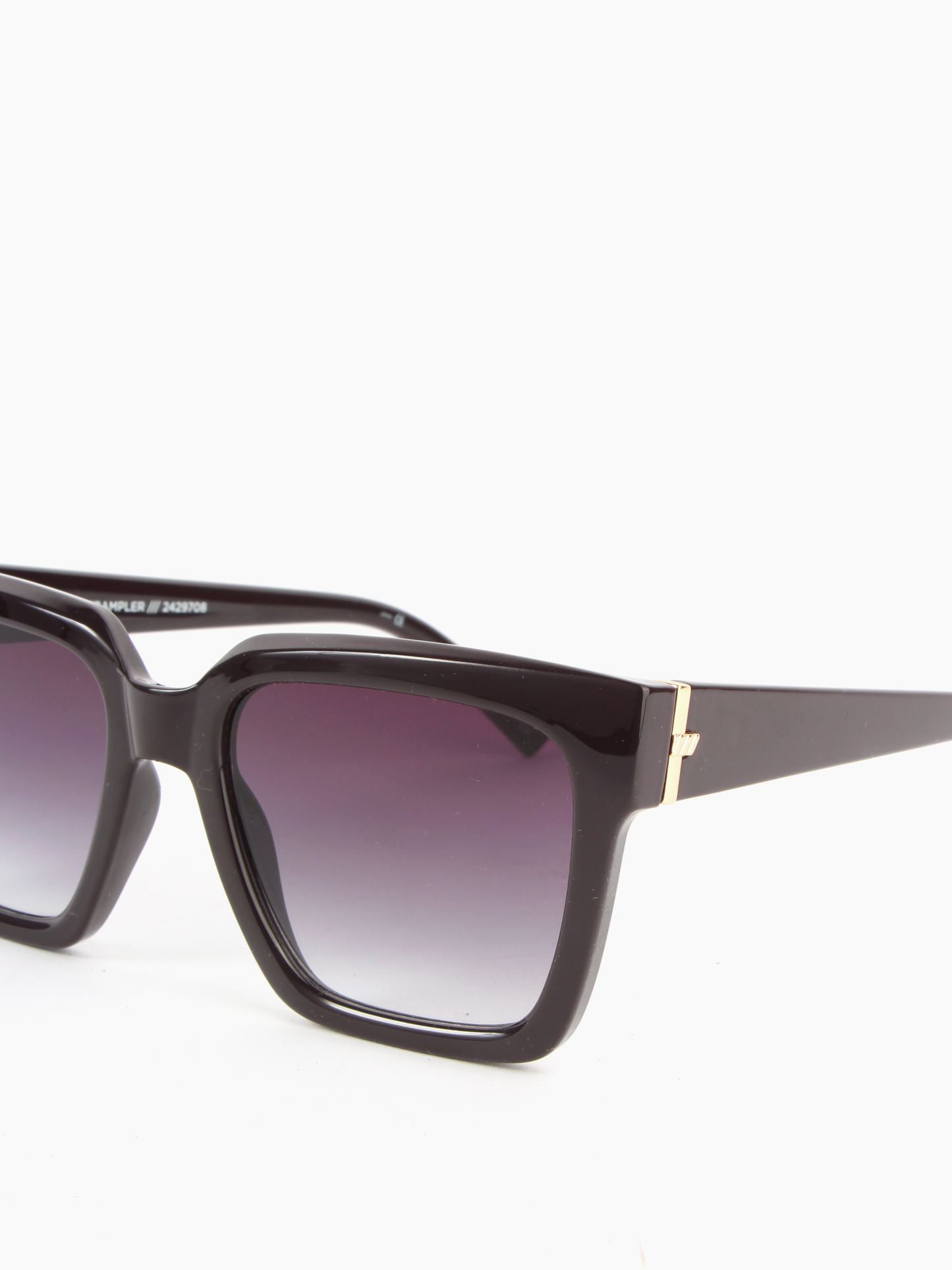 
                  
                    Le Specs - Trampler
                  
                