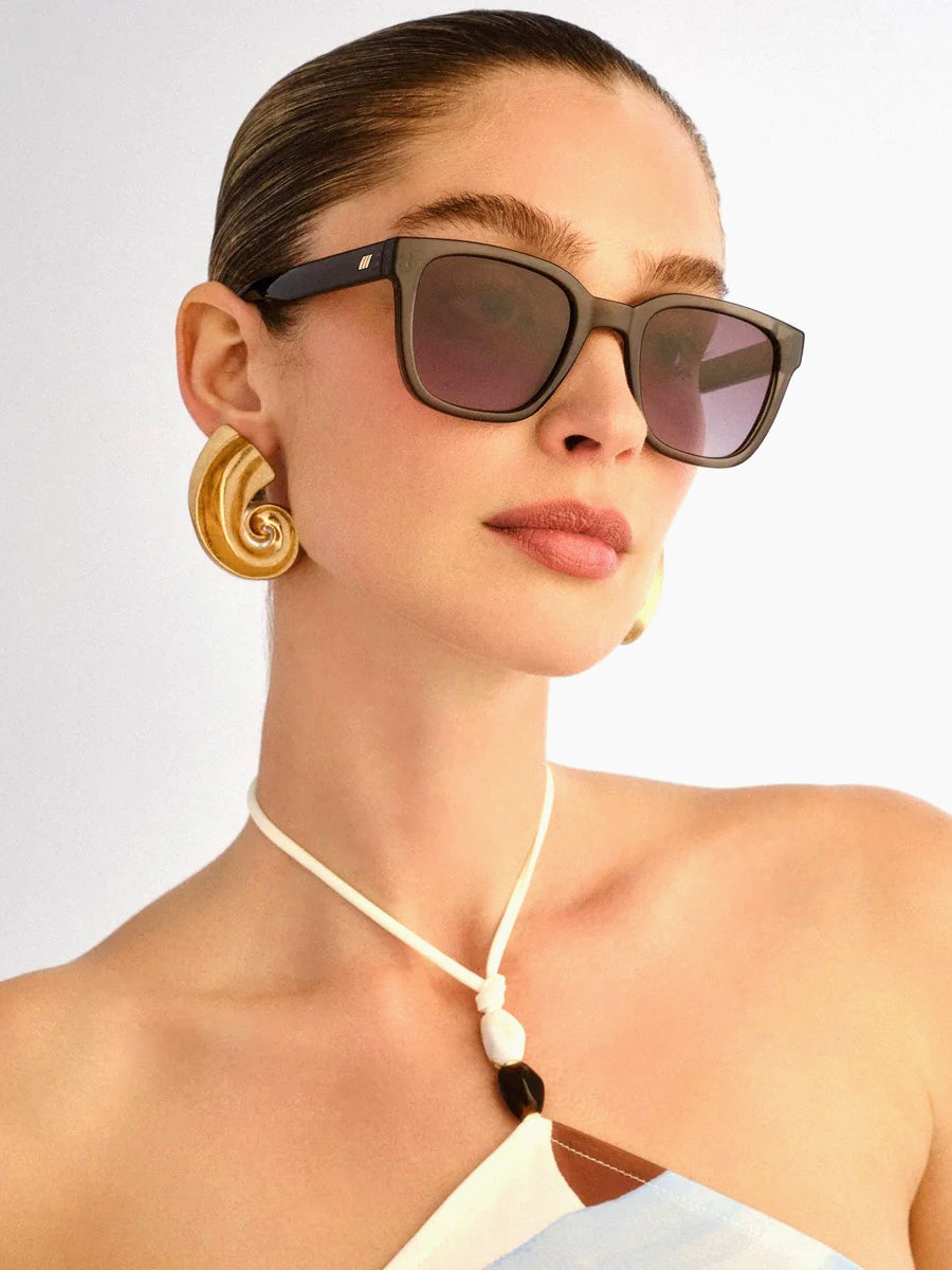 
                  
                    Le Specs -  Elixir
                  
                