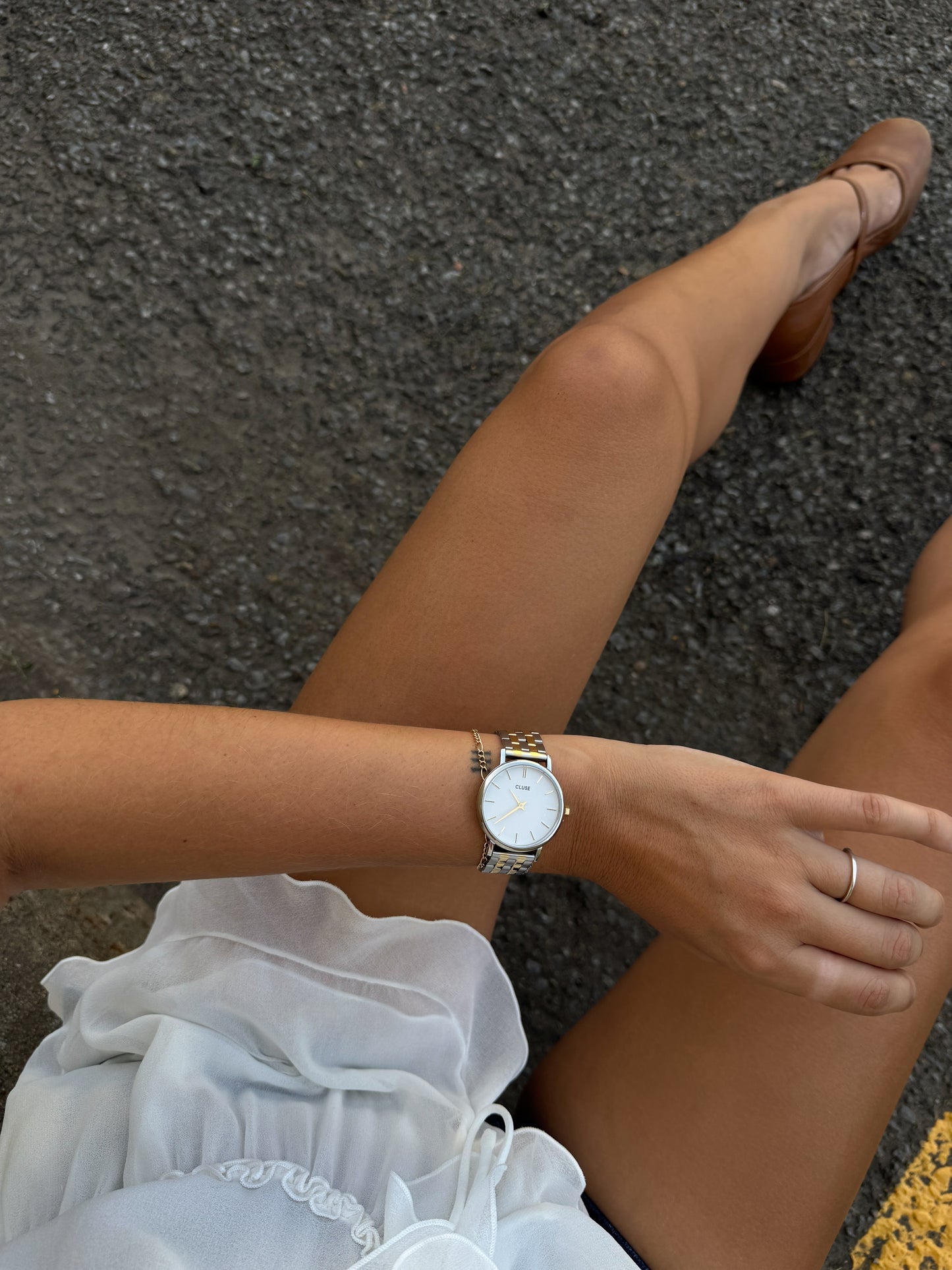 
                  
                    Cluse - La Pavane Petite 2.0
                  
                