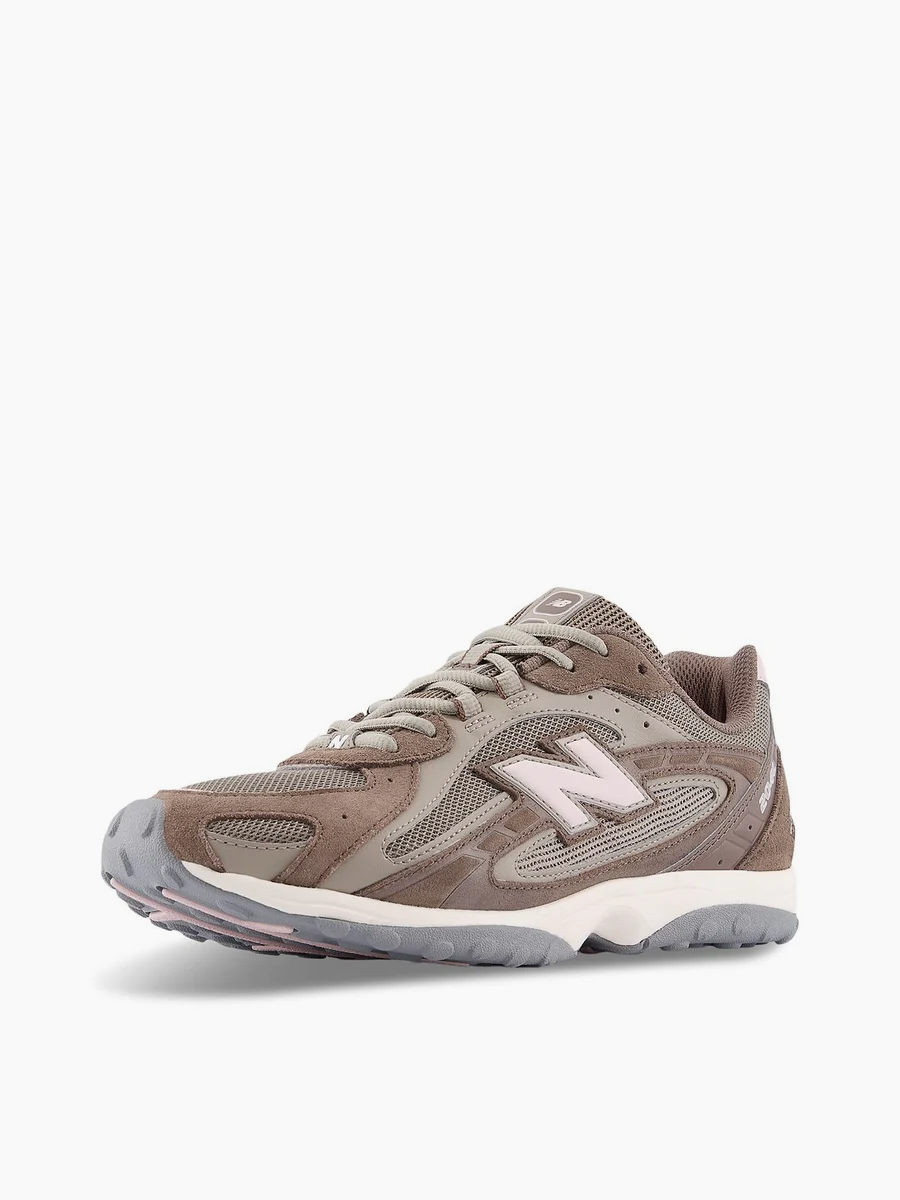
                  
                    New Balance - 204L
                  
                