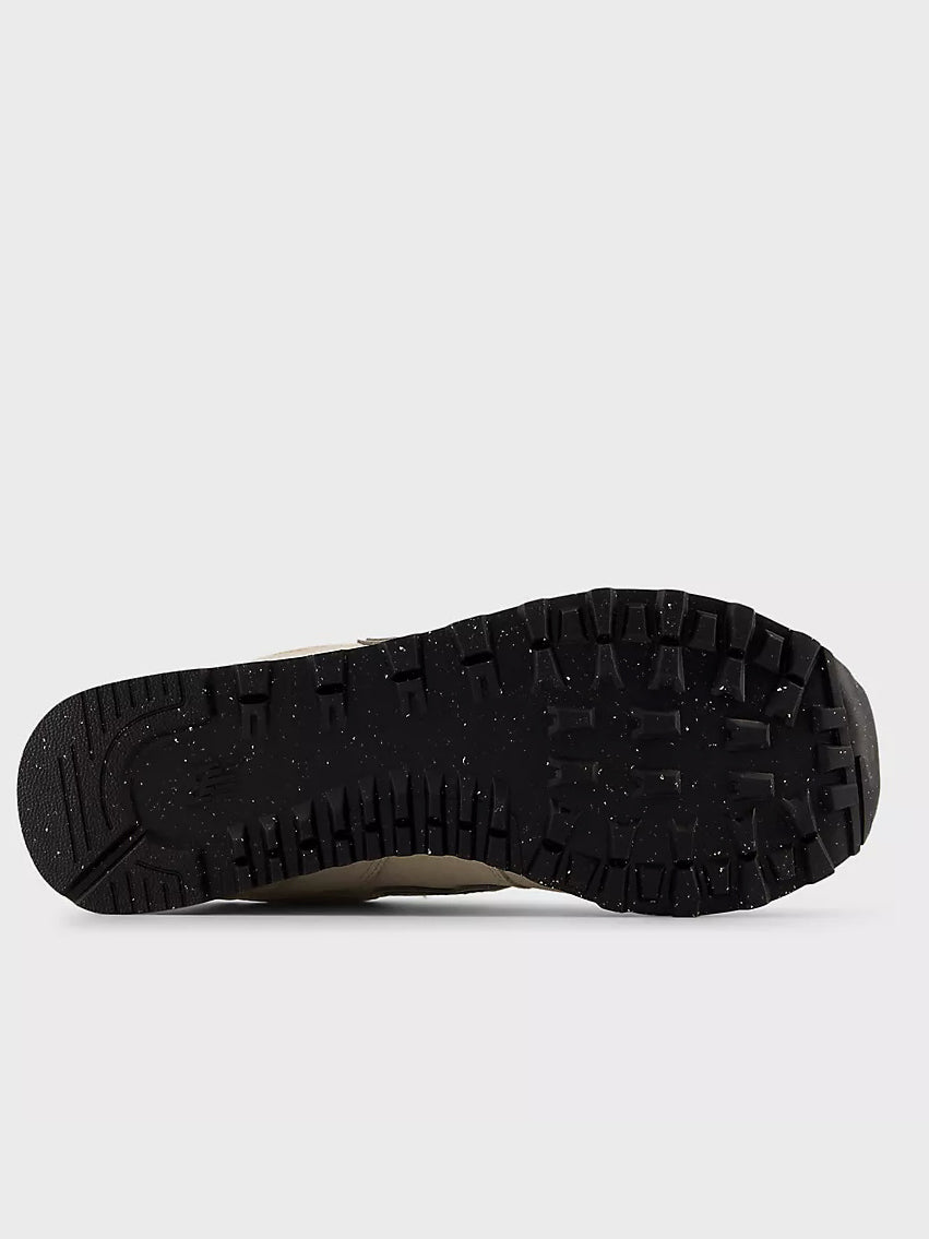 
                  
                    New Balance - 574 beige croco
                  
                