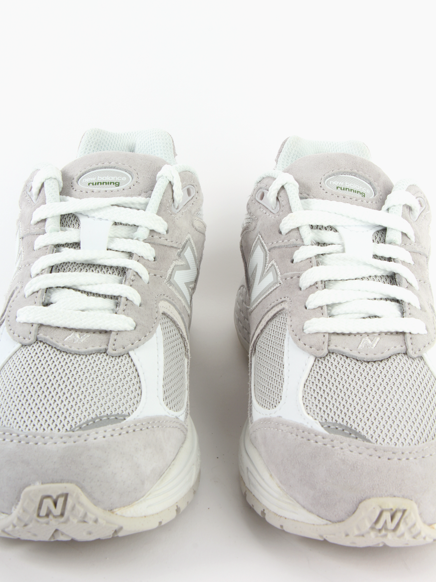 
                  
                    New Balance - 2002R
                  
                