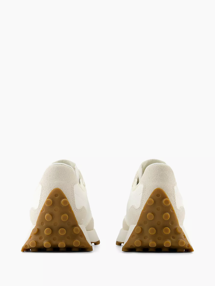 
                  
                    New Balance - 327
                  
                
