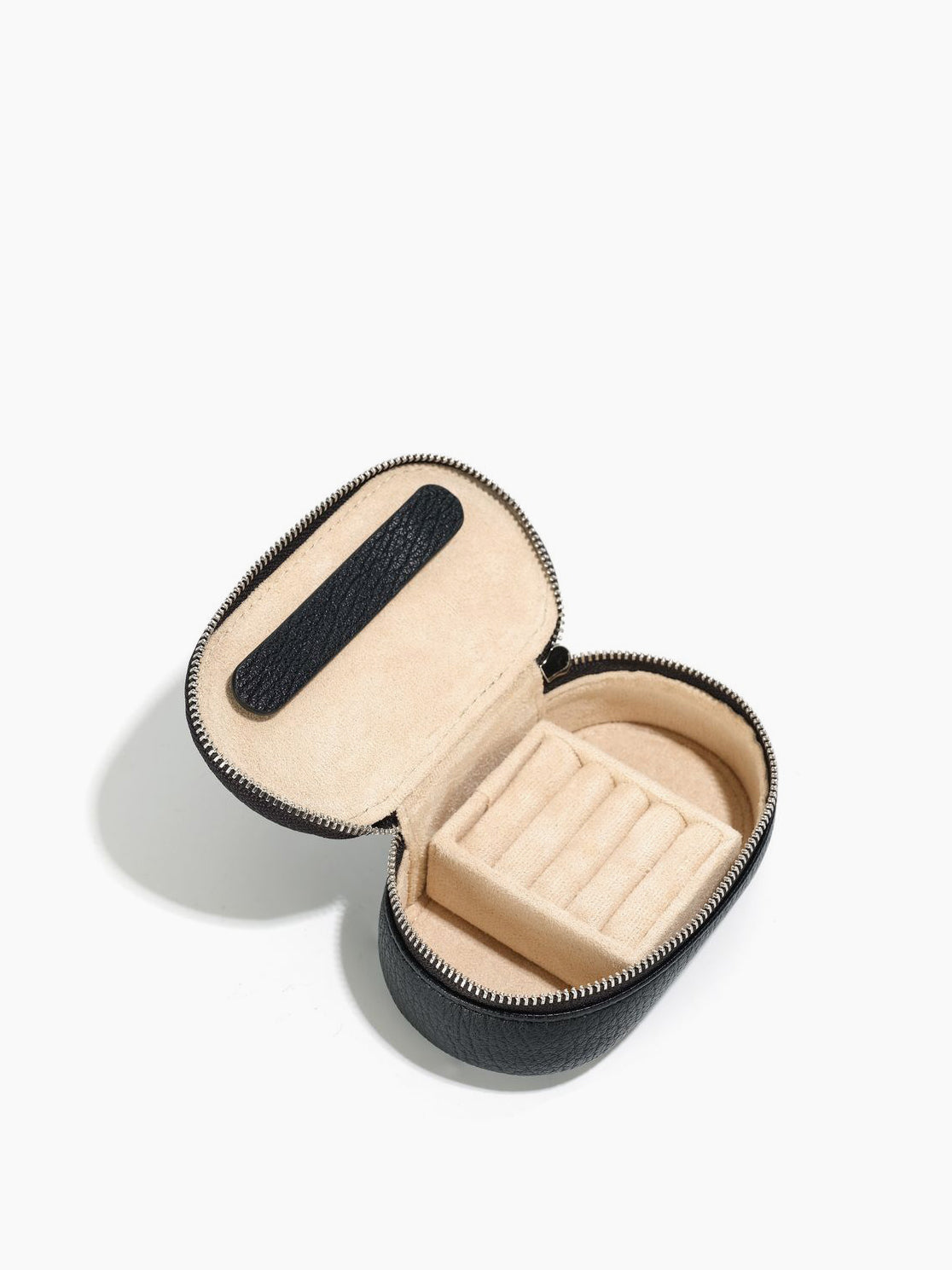 
                  
                    Co-lab - Jewelery Pouch
                  
                