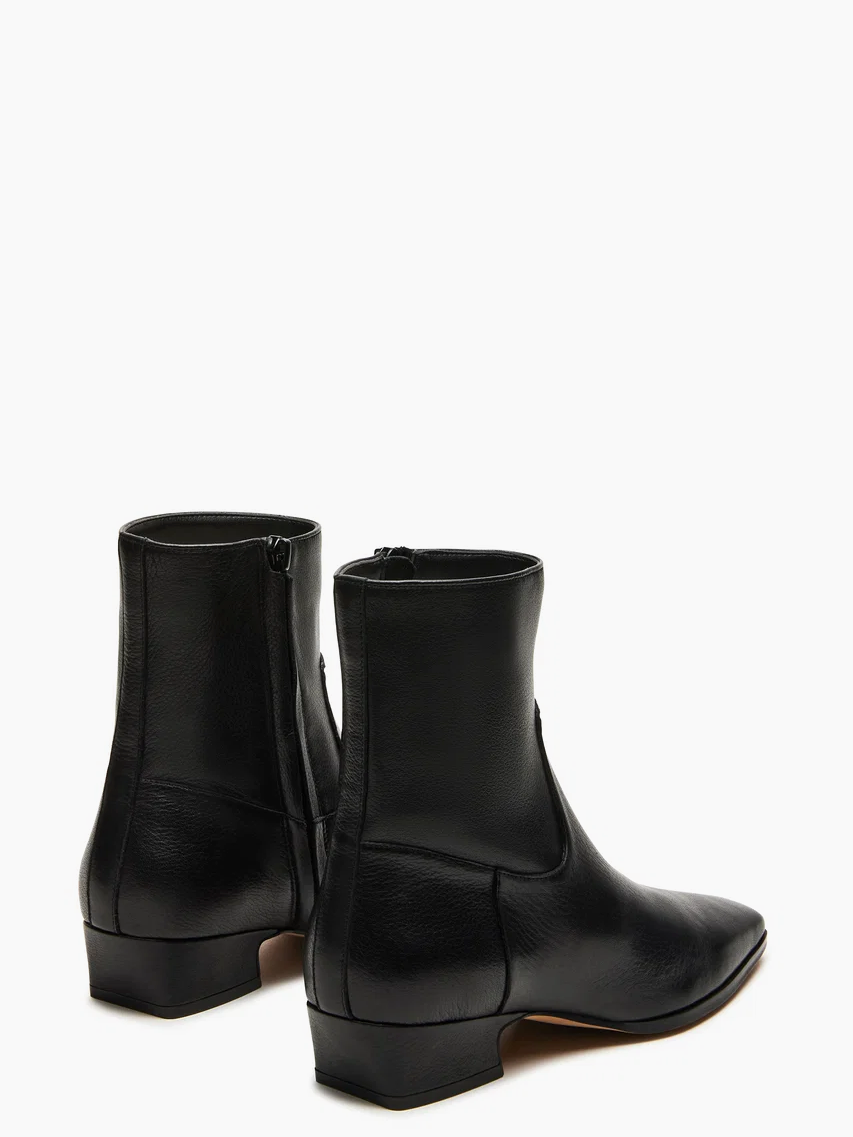 
                  
                    Steve Madden - Dusty
                  
                