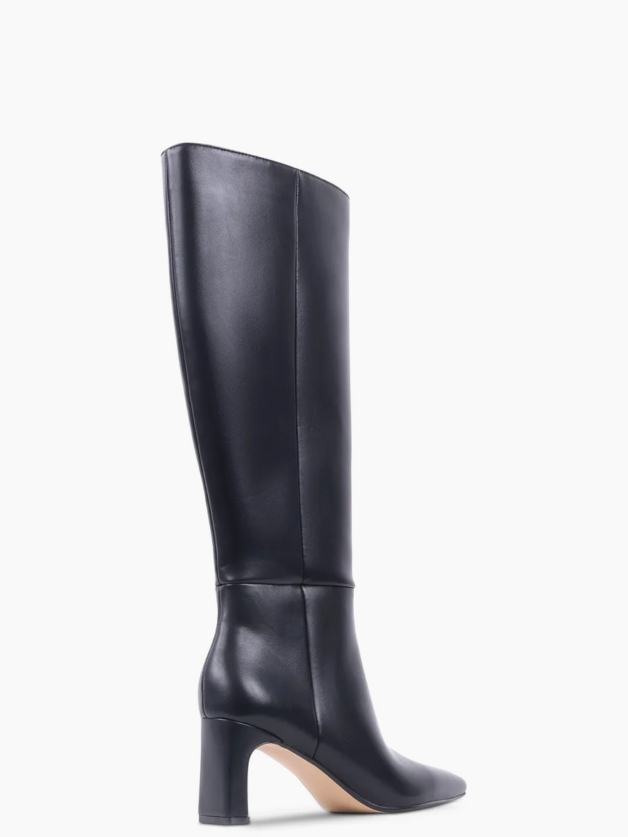
                  
                    Steve Madden - Cordial
                  
                