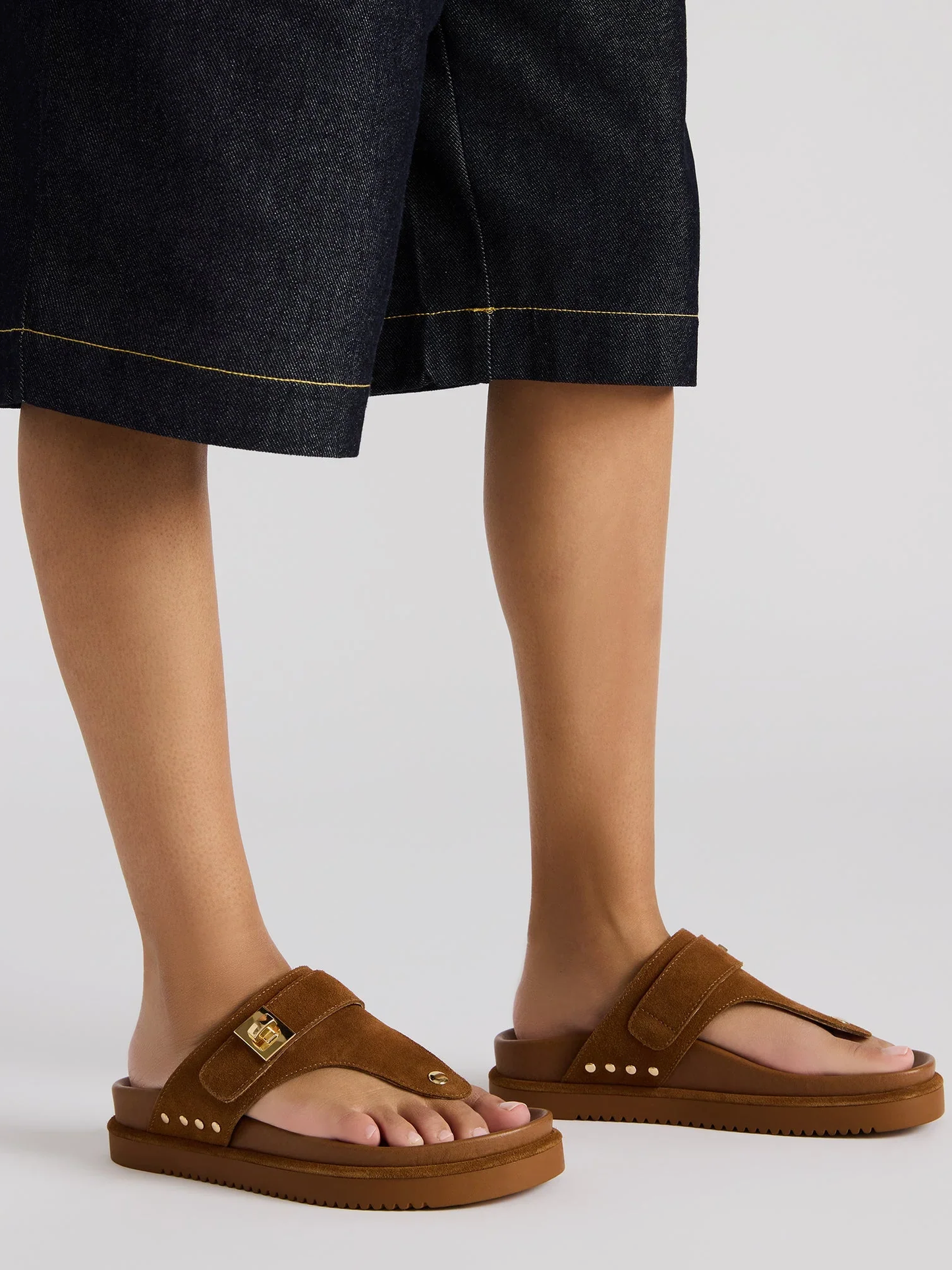 
                  
                    Steve Madden - Thona
                  
                