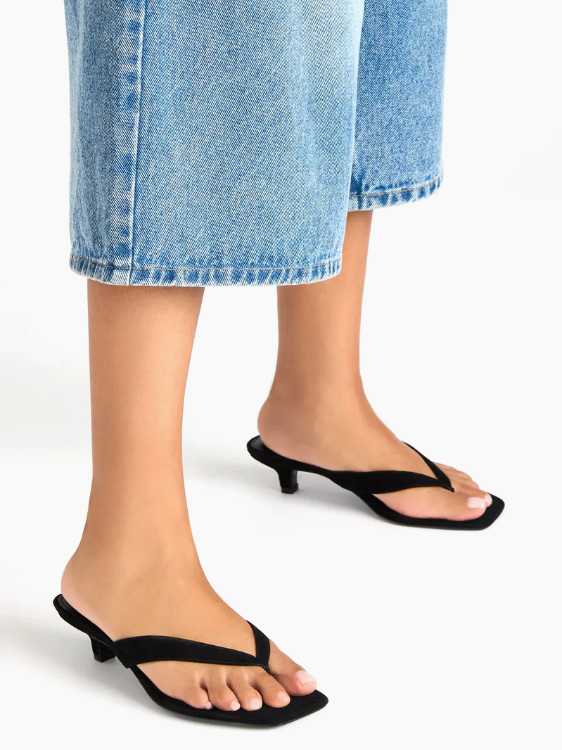 
                  
                    Steve Madden - Tracie
                  
                
