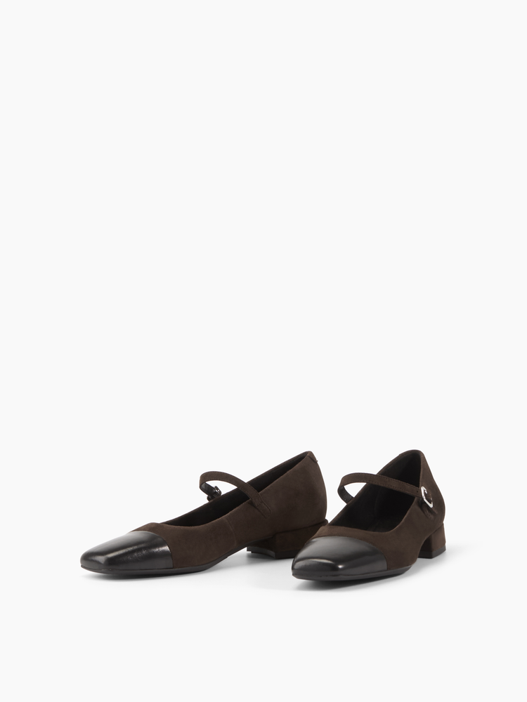 
                  
                    Vagabond Shoemakers - Debbi
                  
                