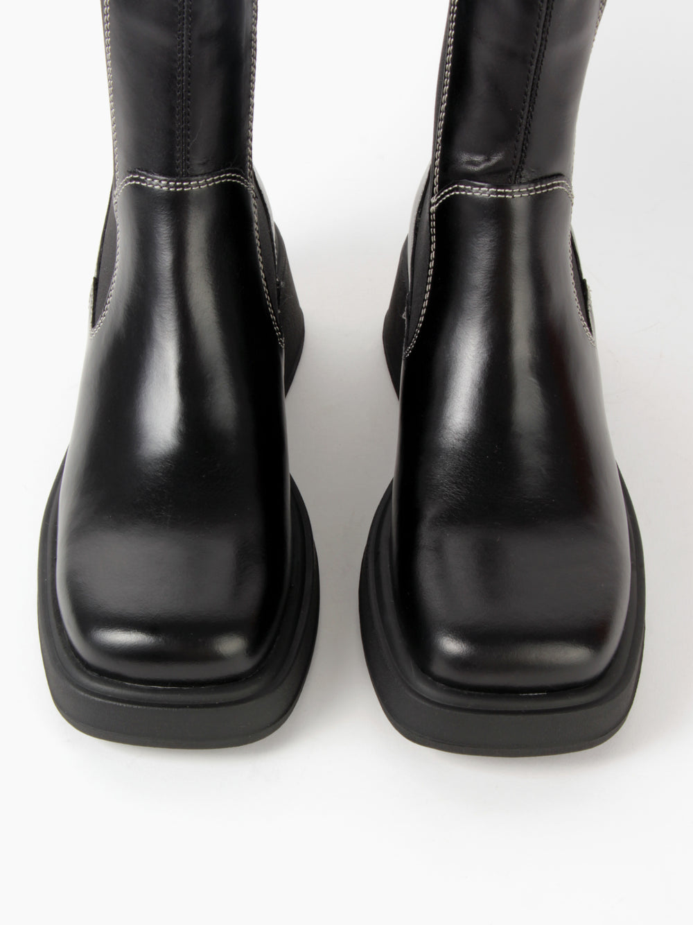 Vagabond Shoemakers - Dorah