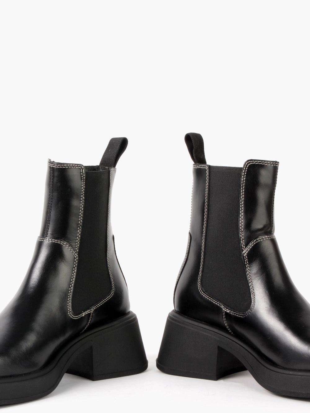 Vagabond Shoemakers - Dorah