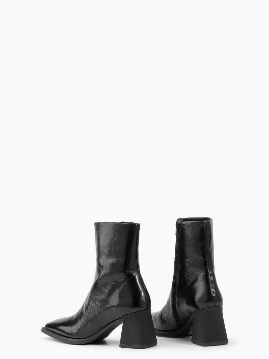 
                  
                    Vagabond Shoemakers - Hedda
                  
                