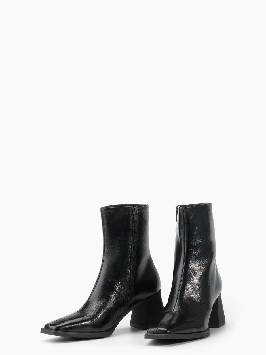 
                  
                    Vagabond Shoemakers - Hedda
                  
                