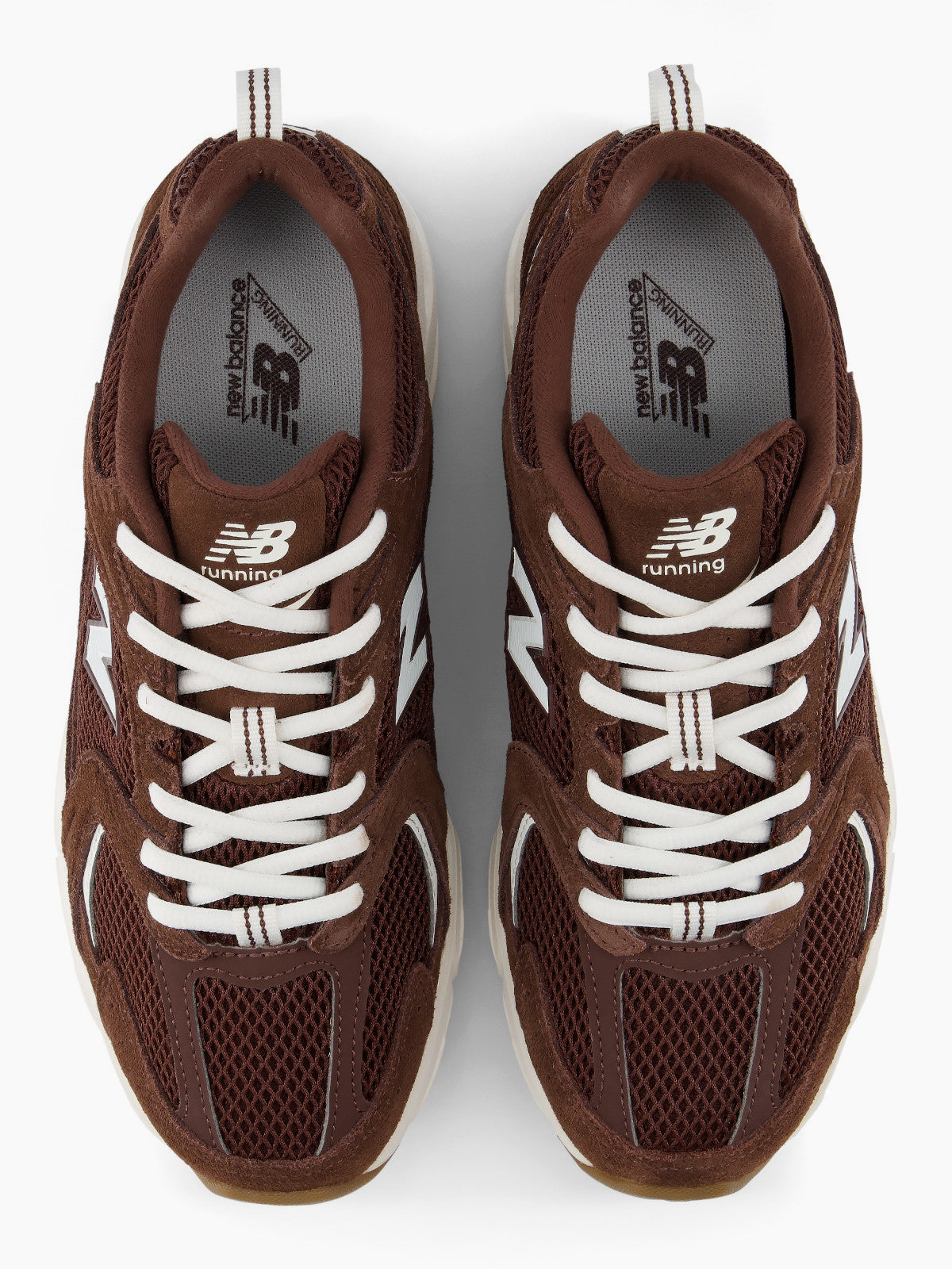 
                  
                    New Balance - 530
                  
                